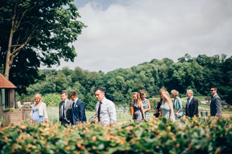 Rustic Home Made Farm Wedding http://blondiephotography.co.uk/