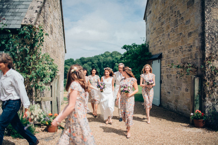 Rustic Home Made Farm Wedding http://blondiephotography.co.uk/
