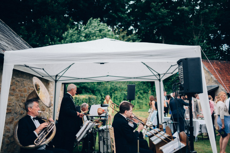 Rustic Home Made Farm Wedding http://blondiephotography.co.uk/