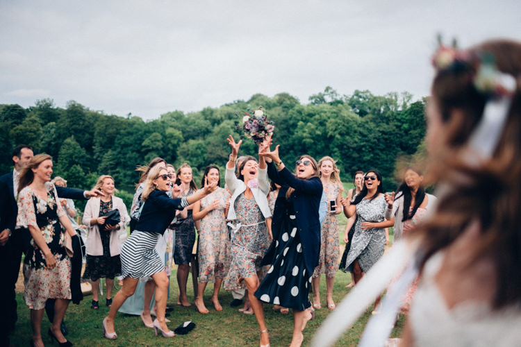 Rustic Home Made Farm Wedding http://blondiephotography.co.uk/