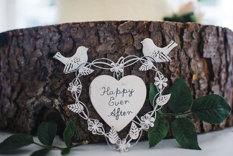 Mint Green Natural Wedding https://www.kerrywoodsphotography.com/