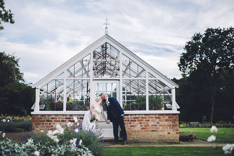 Mint Green Natural Wedding https://www.kerrywoodsphotography.com/