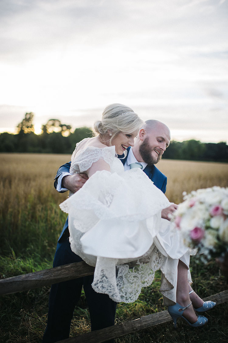 Mint Green Natural Wedding https://www.kerrywoodsphotography.com/