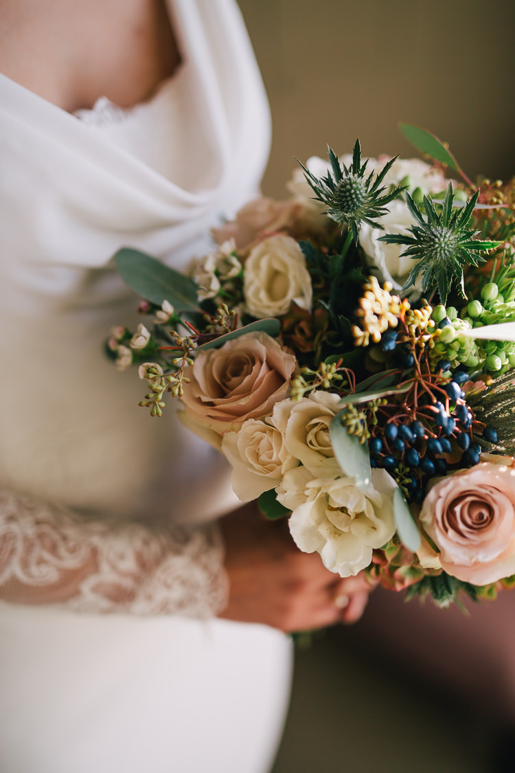 Bouquqet Flowers Bride Bridal Rose Thistle Elegant Cosy Winter Wedding http://www.traversandbrown.co.uk/