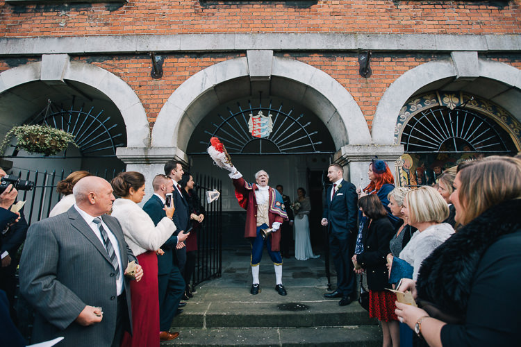 Elegant Cosy Winter Wedding http://www.traversandbrown.co.uk/