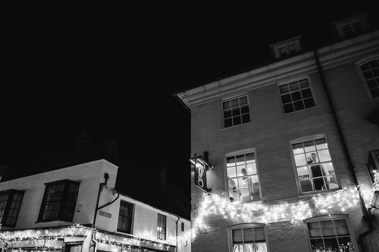 Elegant Cosy Winter Wedding http://www.traversandbrown.co.uk/