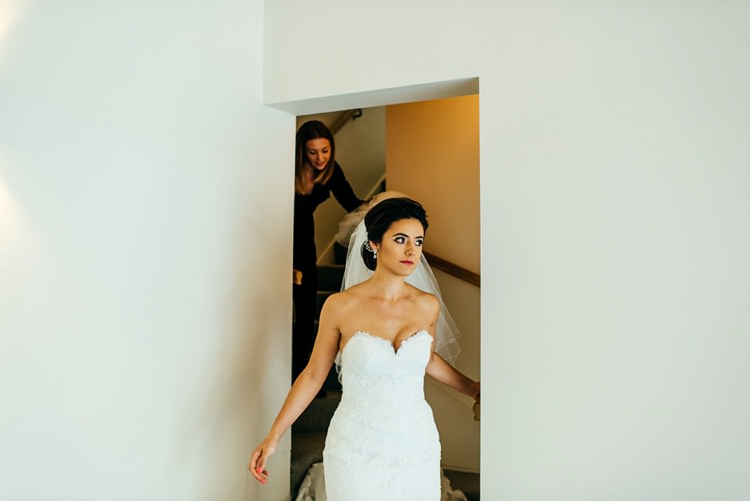 Elegant Stylish Floral Wedding http://www.jordannamarston.com/