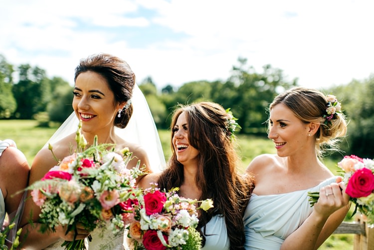 Elegant Stylish Floral Wedding http://www.jordannamarston.com/