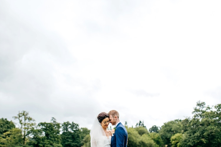 Elegant Stylish Floral Wedding http://www.jordannamarston.com/