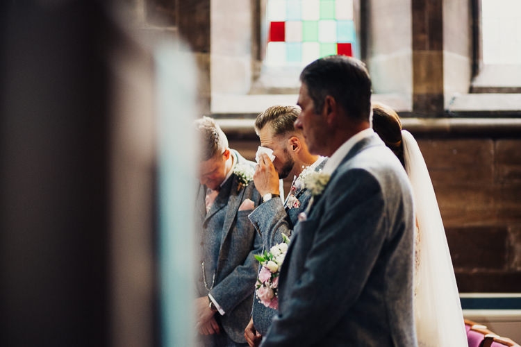 Quirky Crafty Rustic Barn Wedding http://www.stevebridgwoodphotography.co.uk/
