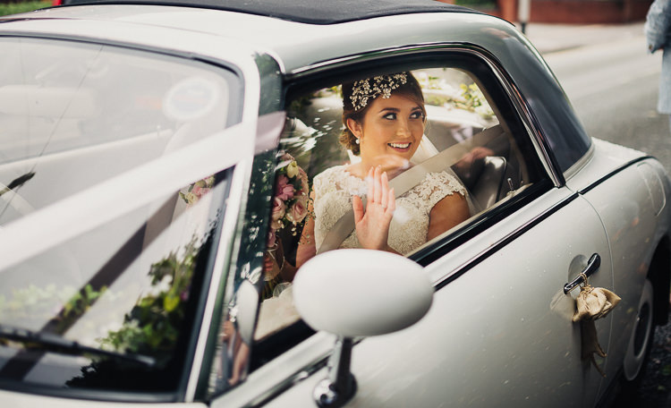Quirky Crafty Rustic Barn Wedding http://www.stevebridgwoodphotography.co.uk/