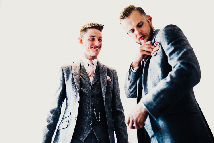 Quirky Crafty Rustic Barn Wedding http://www.stevebridgwoodphotography.co.uk/