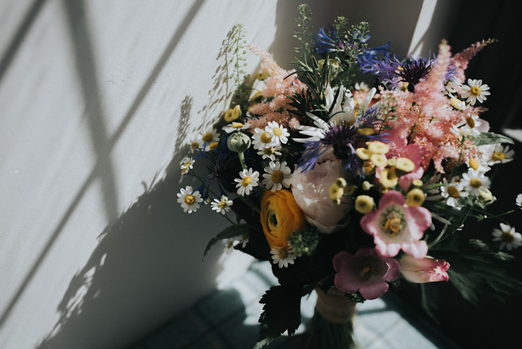 Bouquet Flowers Pink Yellow Daisy Spring Bride Bridal Multicoloured Crafty Carnival Wedding http://alicethecamera.co.uk/
