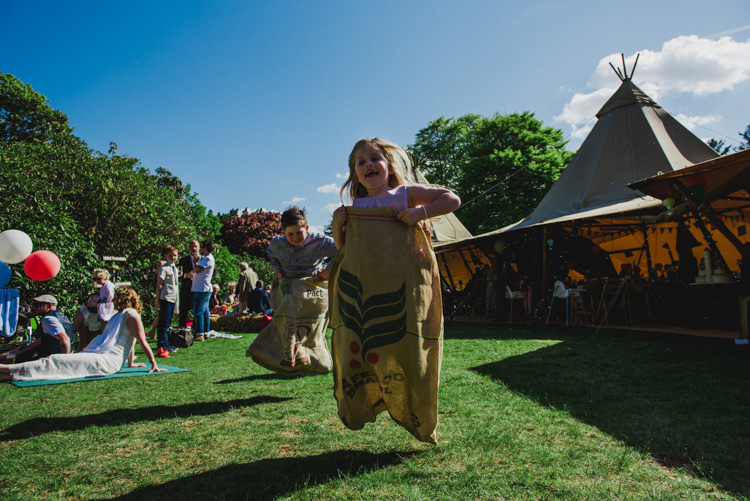 Multicoloured Crafty Carnival Wedding http://alicethecamera.co.uk/