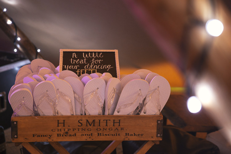 Boho Country Tipi Wedding http://www.gabriellemcmillan.com/