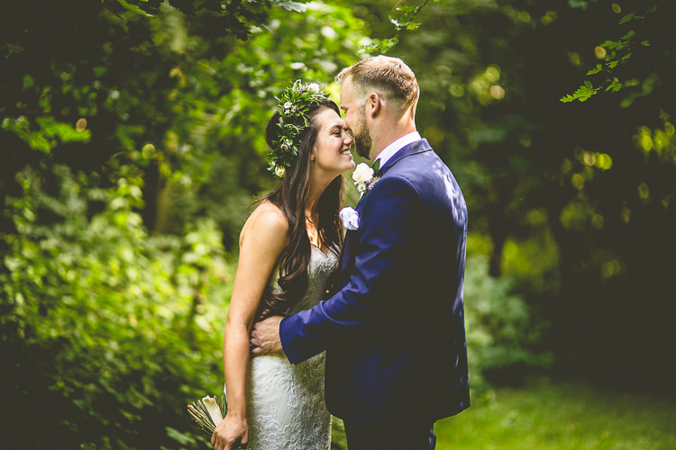Rustic Bohemian DIY Barn Wedding http://lovethatsmilephotography.com/