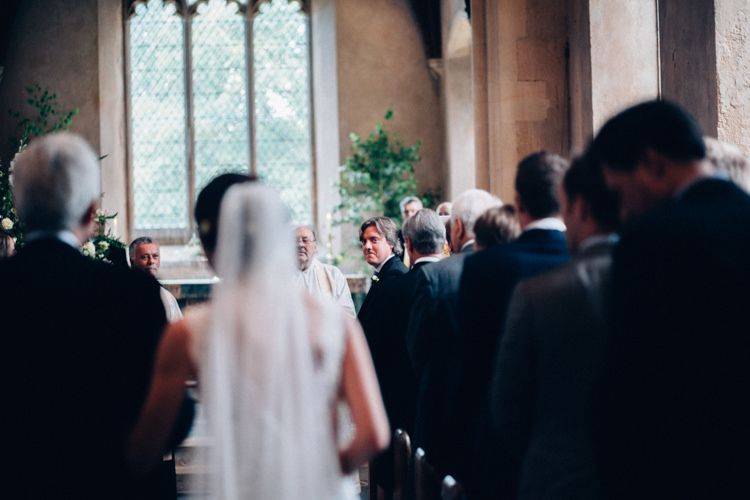 Pretty Quintessential English Country Garden Wedding http://blondiephotography.co.uk/