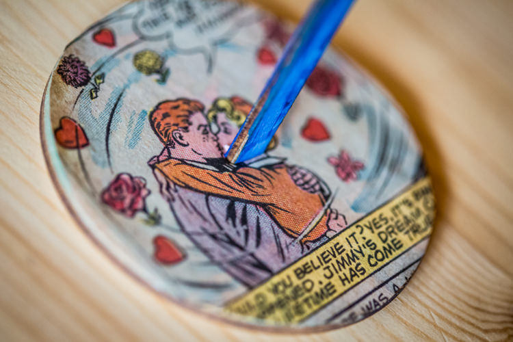 Colourful Vintage Comic Book Wedding Ideas http://www.hayleypettitphotography.com/