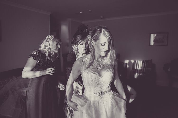 Magical Winter Rustic Wonderland Wedding http://hayleybaxterphotography.com/