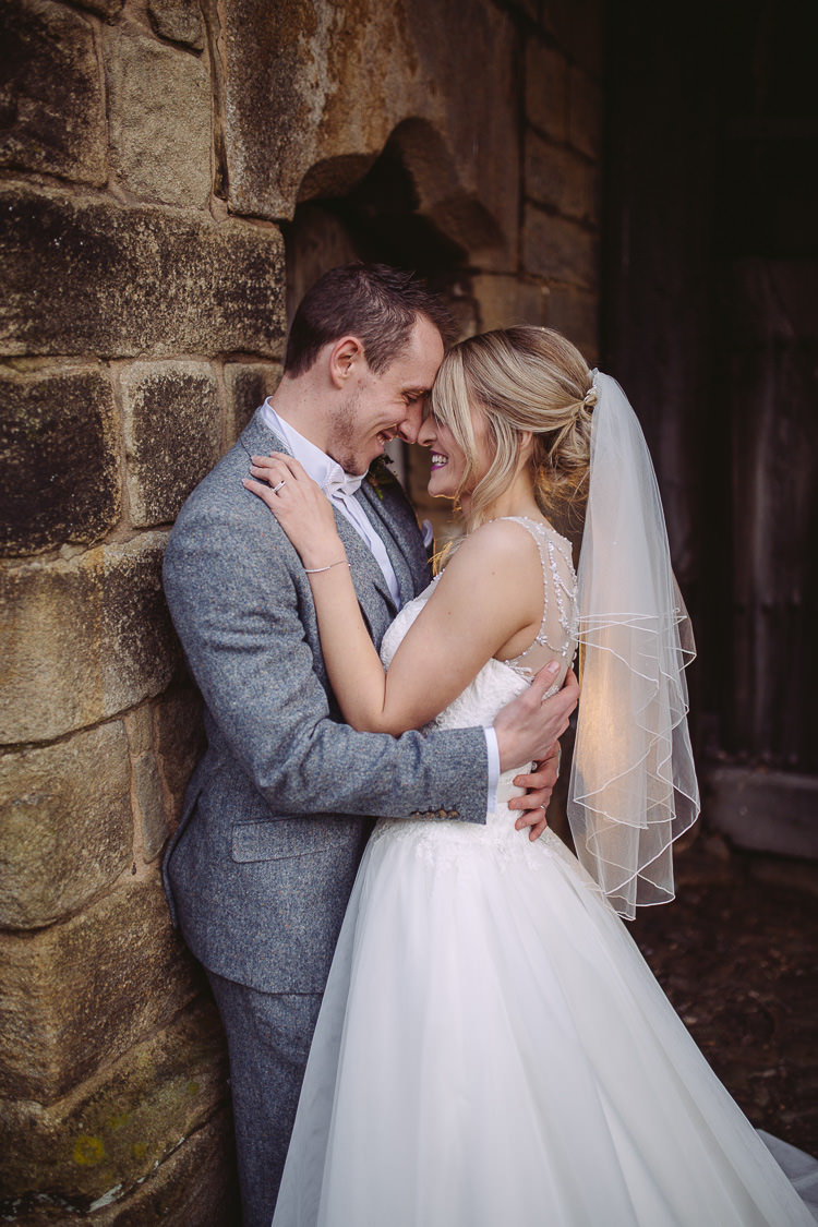 Magical Winter Rustic Wonderland Wedding http://hayleybaxterphotography.com/