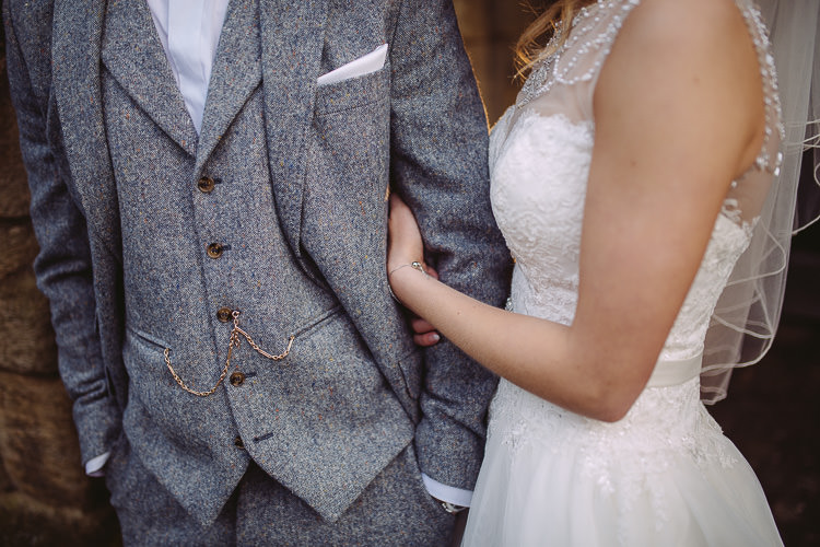 Magical Winter Rustic Wonderland Wedding http://hayleybaxterphotography.com/