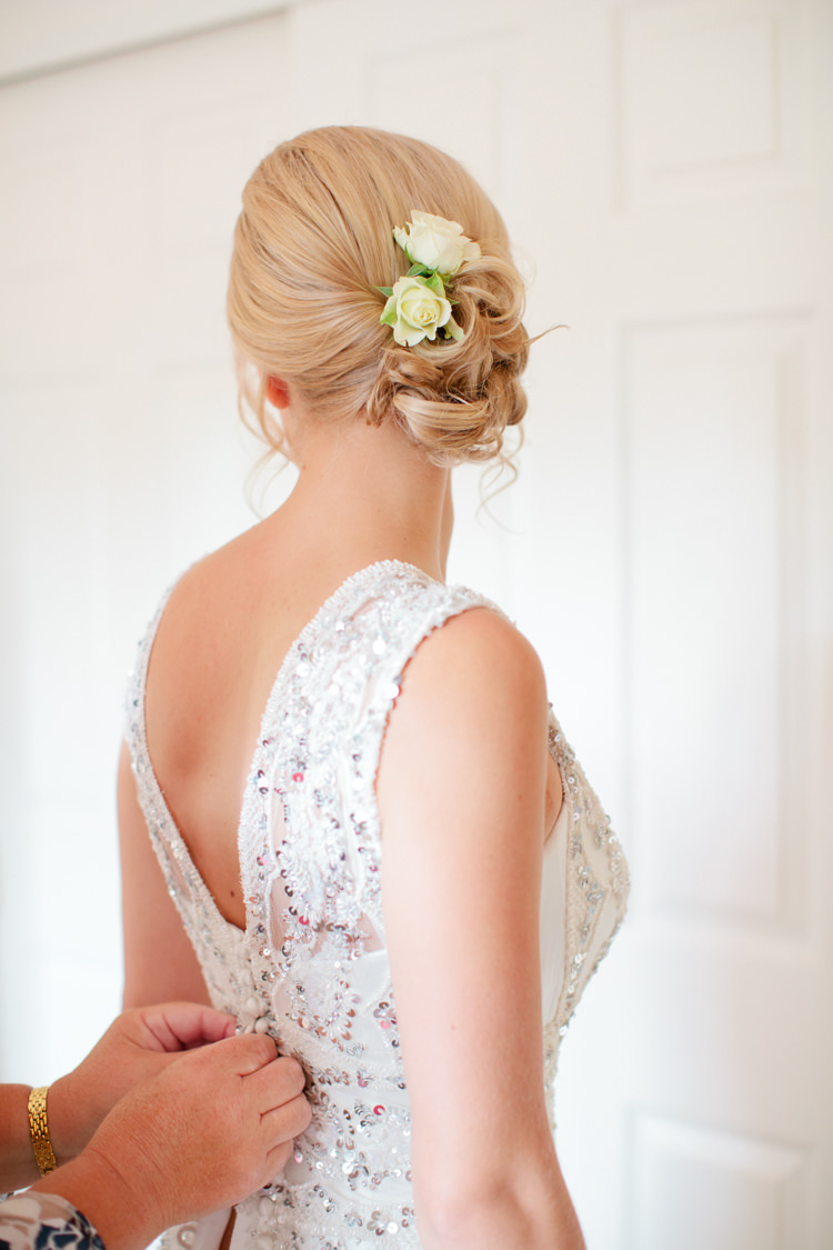 Hair Bride Bridal Up Do Style Flowers Pretty Pink Garden Party Wedding http://www.helencawtephotographyblog.com/