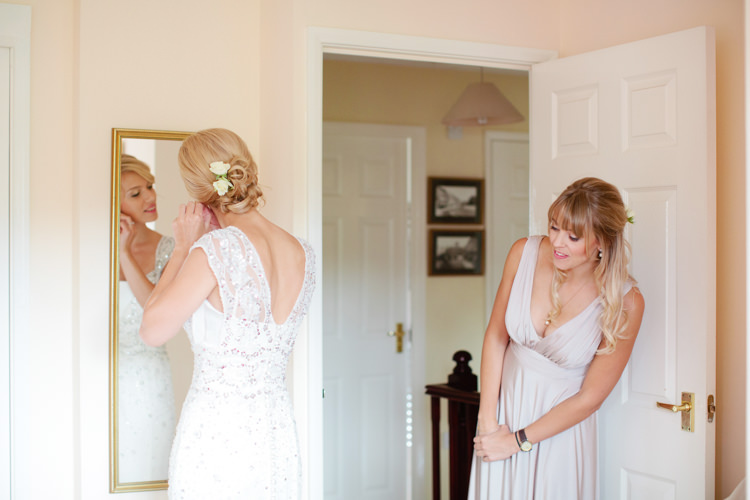 Pretty Pink Garden Party Wedding http://www.helencawtephotographyblog.com/