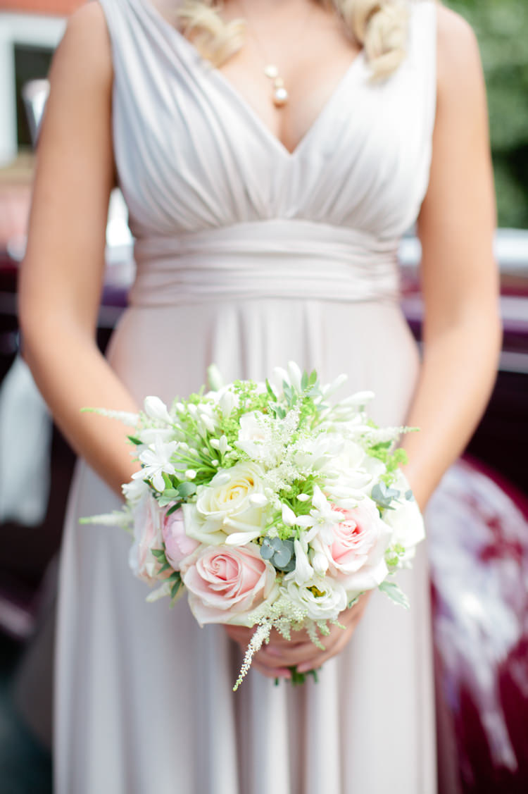 Bridesmaid Bouquet Eucalyptus Rose Flowers Cream Pretty Pink Garden Party Wedding http://www.helencawtephotographyblog.com/