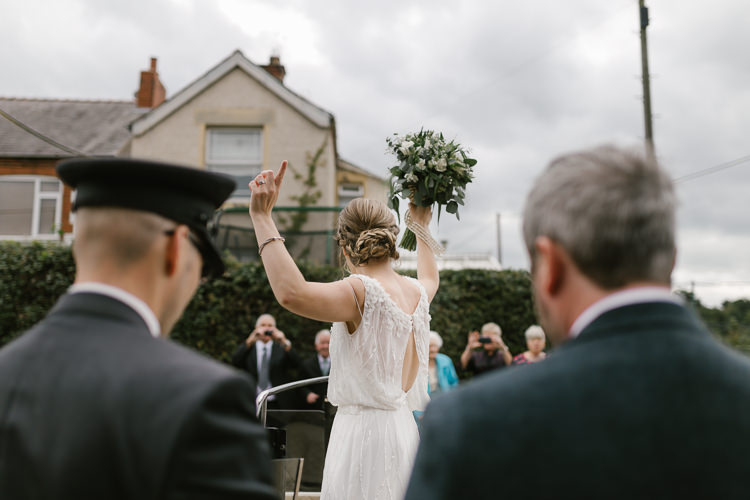 Natural Sage Green Farm Wedding https://www.loveluella.co.uk/