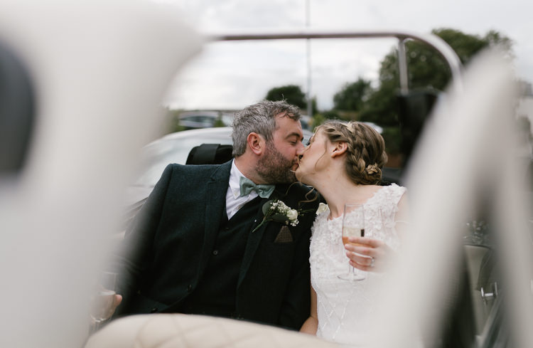 Natural Sage Green Farm Wedding https://www.loveluella.co.uk/