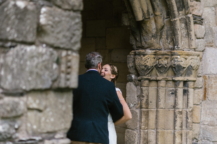 Natural Sage Green Farm Wedding https://www.loveluella.co.uk/