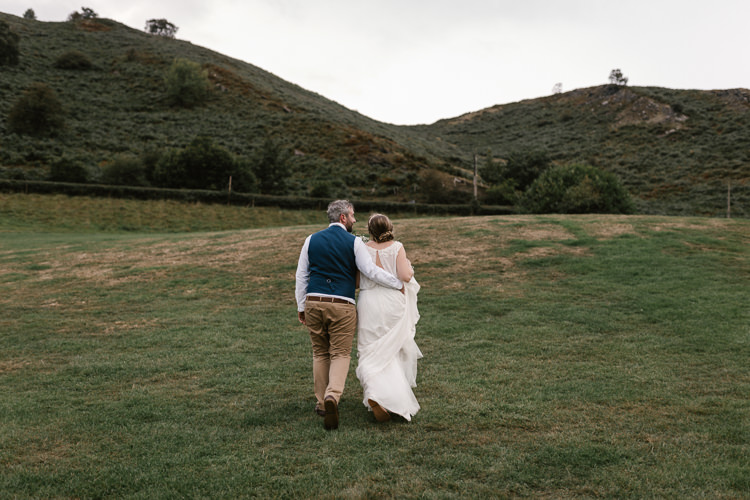 Natural Sage Green Farm Wedding https://www.loveluella.co.uk/
