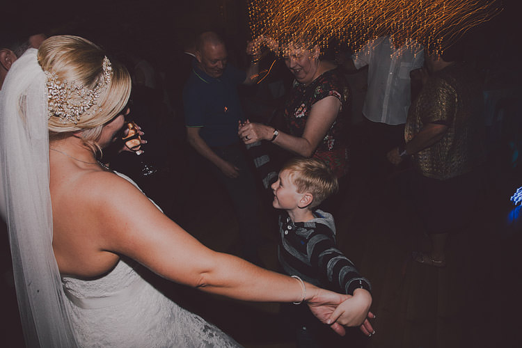 Chic Rustic Grey Barn Wedding http://www.kevelkinsphotography.co.uk/ 