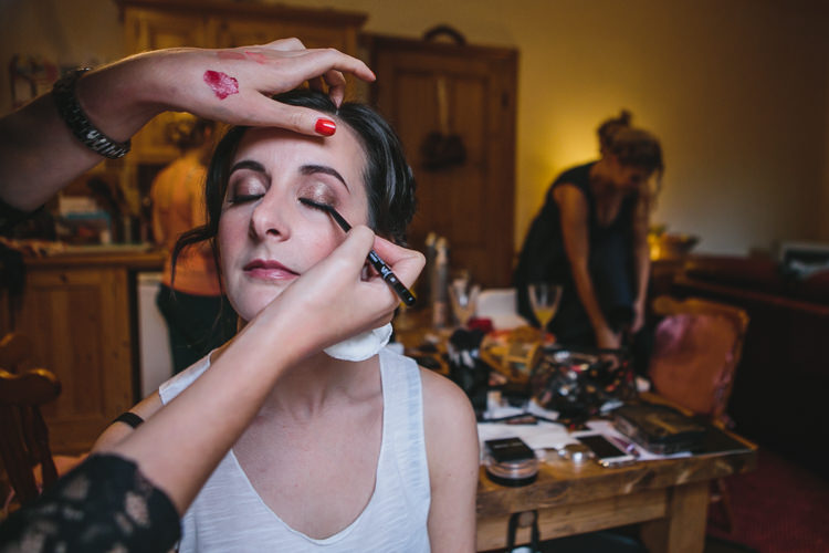 Bridal Makeup Relaxed Cosy Stylish Autumnal Wedding http://www.tierneyphotography.co.uk/