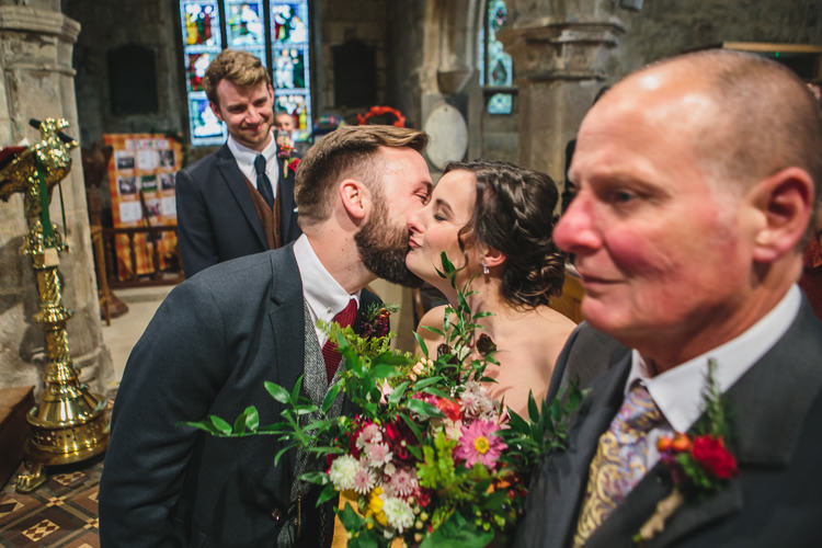 Relaxed Cosy Stylish Autumnal Wedding http://www.tierneyphotography.co.uk/