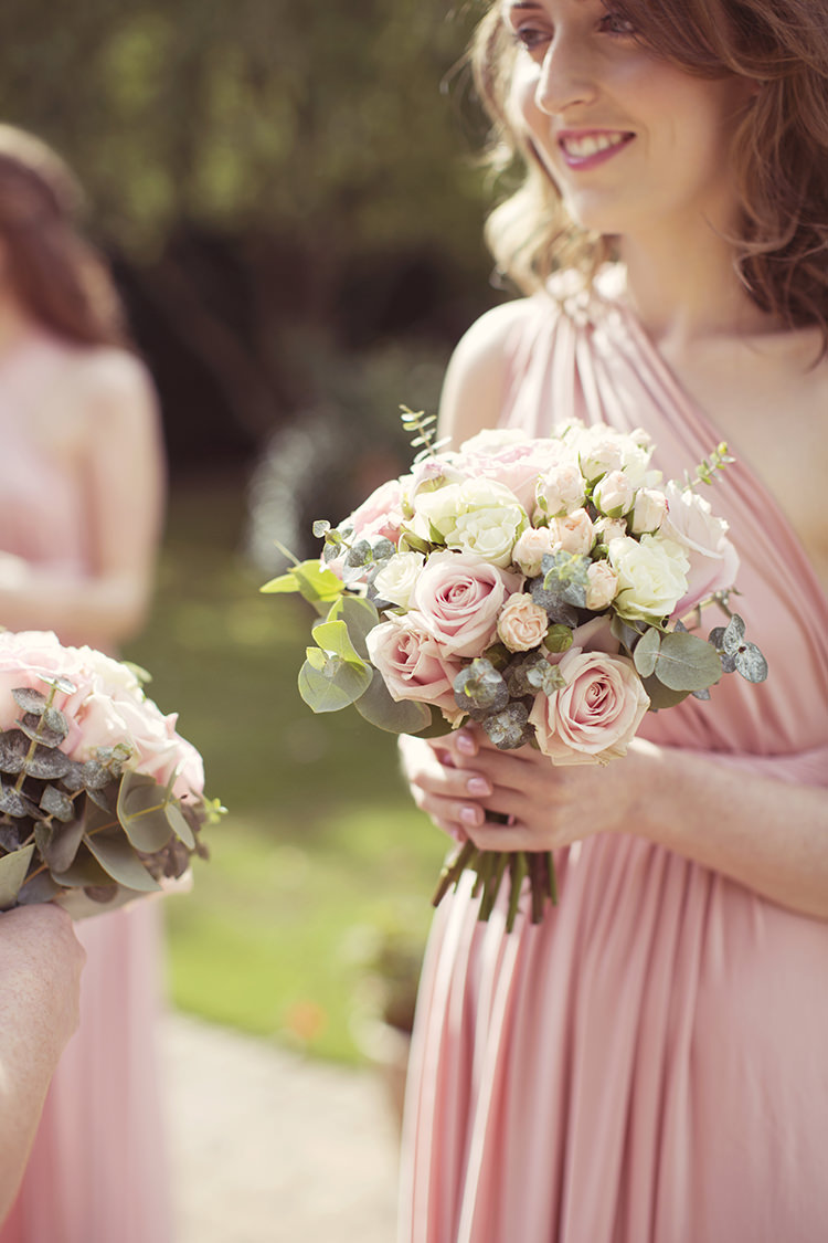 Cream Roses Bouquet Bridesmaid Flowers Elegant Romantic Classic Pink Wedding http://www.rebeccaweddingphotography.co.uk/