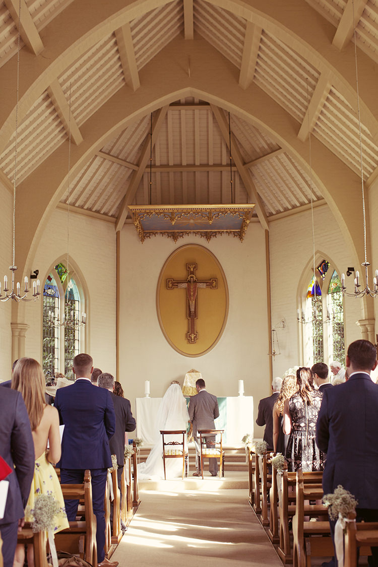 Elegant Romantic Classic Pink Wedding http://www.rebeccaweddingphotography.co.uk/