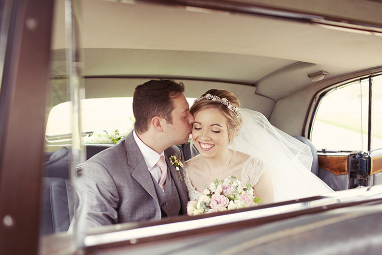 Elegant Romantic Classic Pink Wedding http://www.rebeccaweddingphotography.co.uk/