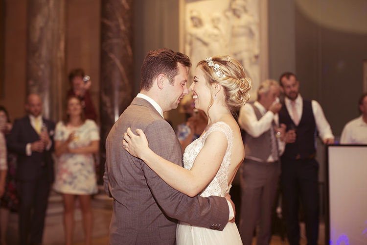 Elegant Romantic Classic Pink Wedding http://www.rebeccaweddingphotography.co.uk/