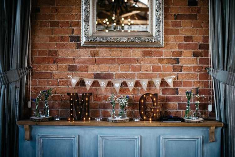 Decor Flowers Bunting Hessian Rustic Woodland Modern Wedding http://www.jennymacare.com/