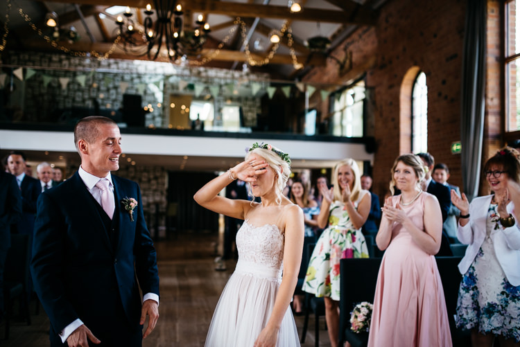 Rustic Woodland Modern Wedding http://www.jennymacare.com/