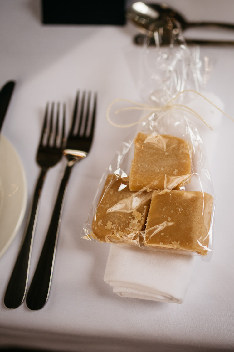 Fudge Favours Rustic Woodland Modern Wedding http://www.jennymacare.com/