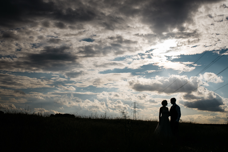 Rustic Woodland Modern Wedding http://www.jennymacare.com/