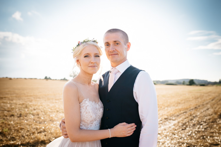 Rustic Woodland Modern Wedding http://www.jennymacare.com/