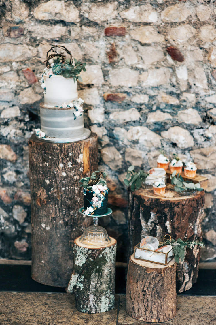 Log Tree Stump Cake Stand Table Bohemian Mermaid Wedding Ideas https://www.elizaclaire.com/