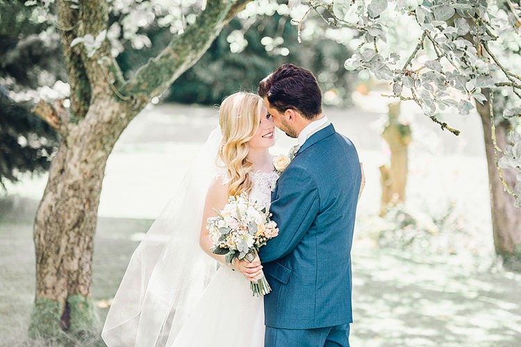 Classic Rustic Home Made Country Wedding http://www.jessicareeve-photography.com/