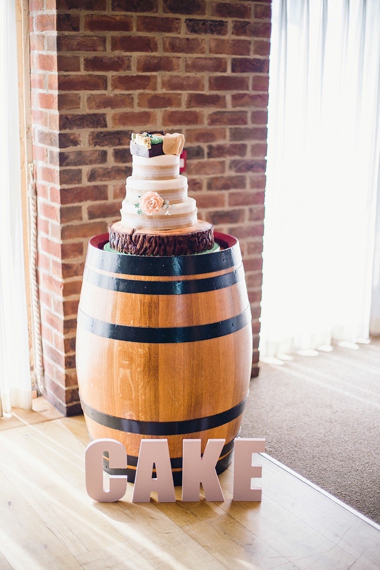 Barrell Cake Stand Classic Rustic Home Made Country Wedding http://www.jessicareeve-photography.com/