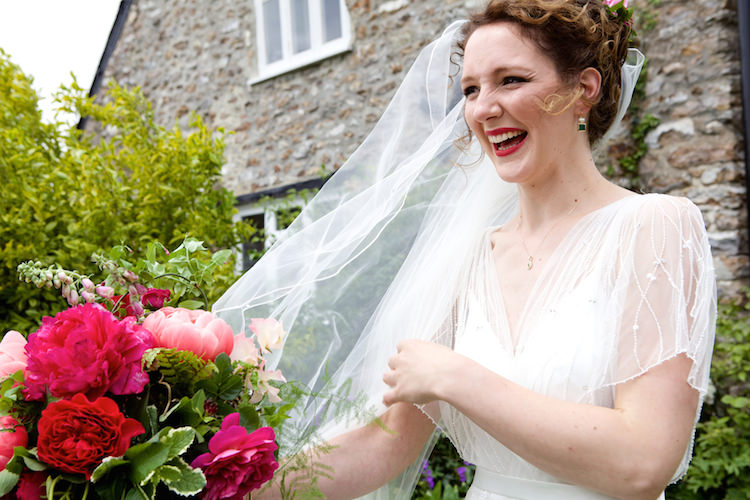 Veil Bride Bridal Style Floral Artistic Farm Wedding http://elizabetharmitage.com/
