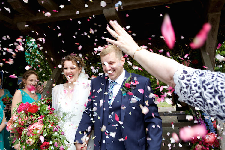 Confetti Throw Bride Groom Floral Artistic Farm Wedding http://elizabetharmitage.com/