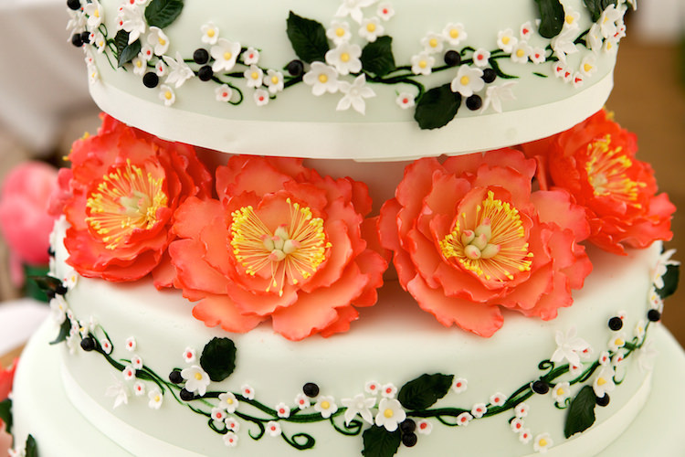 Floral Artistic Farm Wedding http://elizabetharmitage.com/